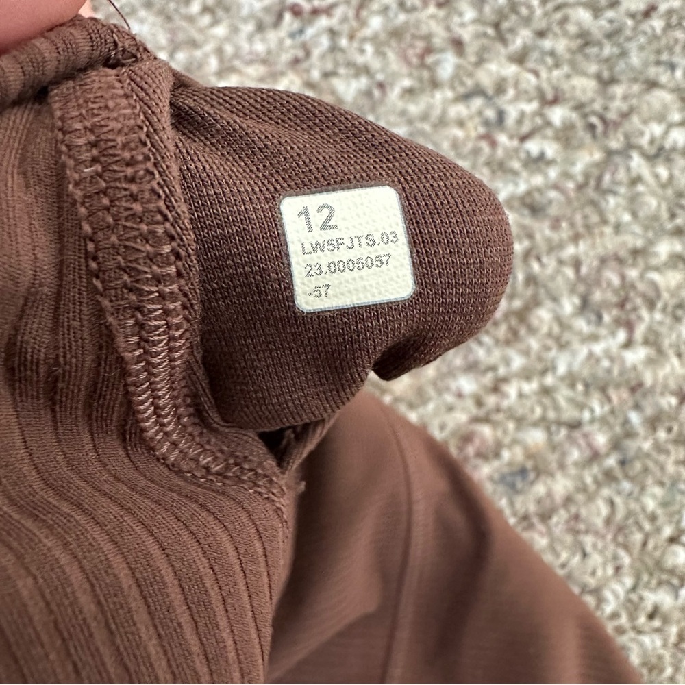 Lululemon Align Ribbed High-Rise Pant 25" (Java) - Picture 9 of 9
